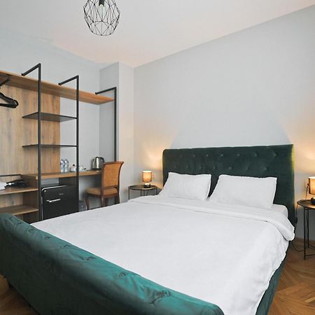 Hotel White House Tbilisi Esterno foto