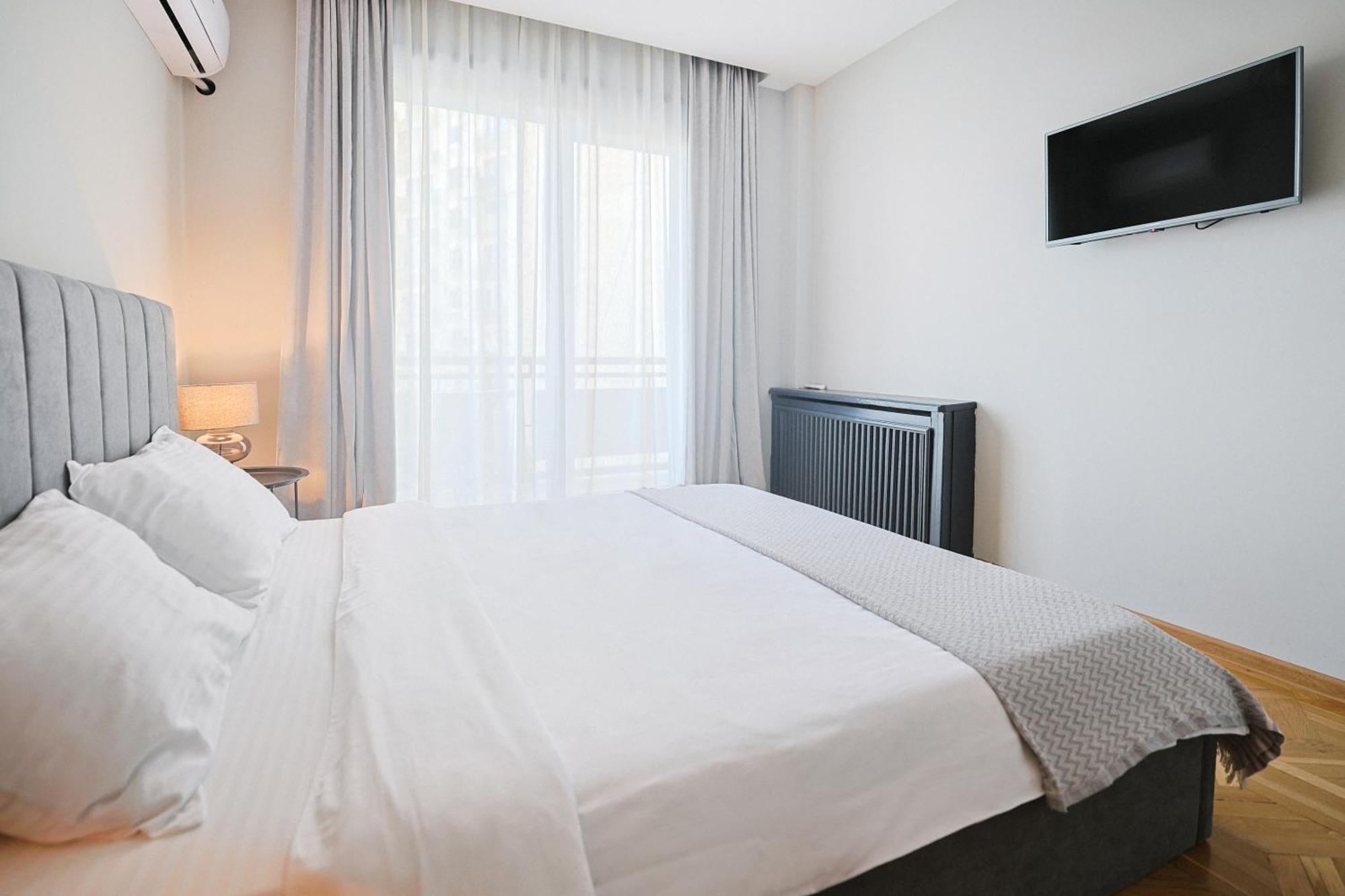 Hotel White House Tbilisi Esterno foto